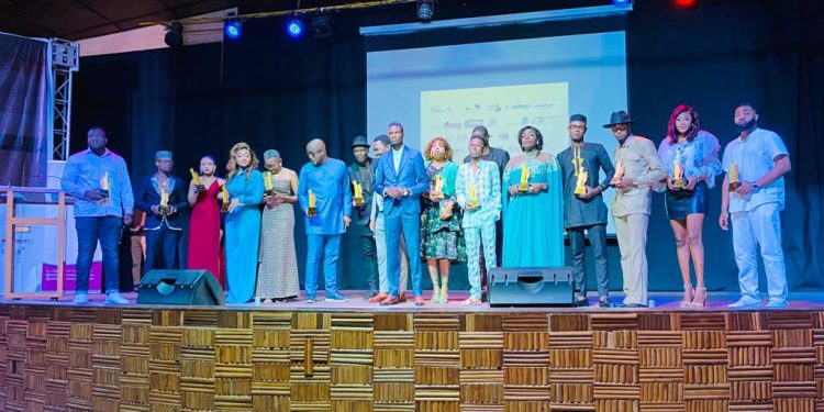 LES LAURÉATS DU TOGO FASHION AWARD PRIMÉS