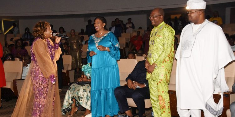 Un concert géant pour célébrer 20 ans de carrière de Chaneben