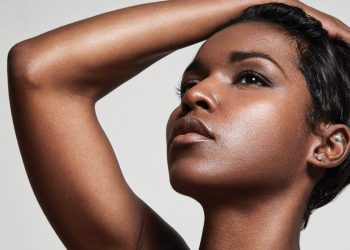 ENTRETENIR LA PEAU « AU NATUREL »