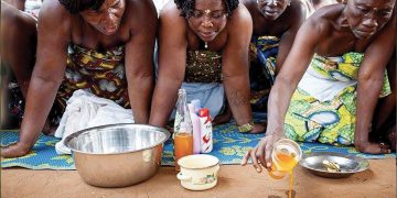 LA LIBATION, UNE COMMUNION AVEC LE MONDE DES INVISIBLES