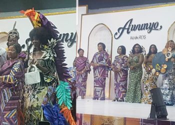 AWUNYO AWARDS 2023 – HONNEURS AUX NANA BENZ