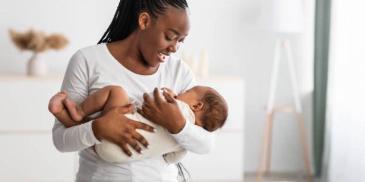 Famille : Voici 5 qualités indéfectibles d&rsquo;une bonne nounou