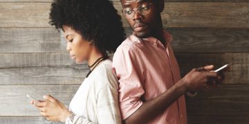 Jalousie maladive : comment en venir à bout ?
