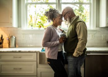 VIE DE COUPLE : Séduisante Malgré les années