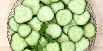 Salade de concombres à la menthe