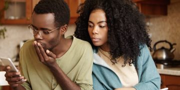 Quand les réseaux sociaux détruisent les couples