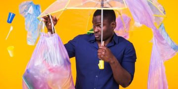 Créer un espace de travail avec des objets recyclés du quartier